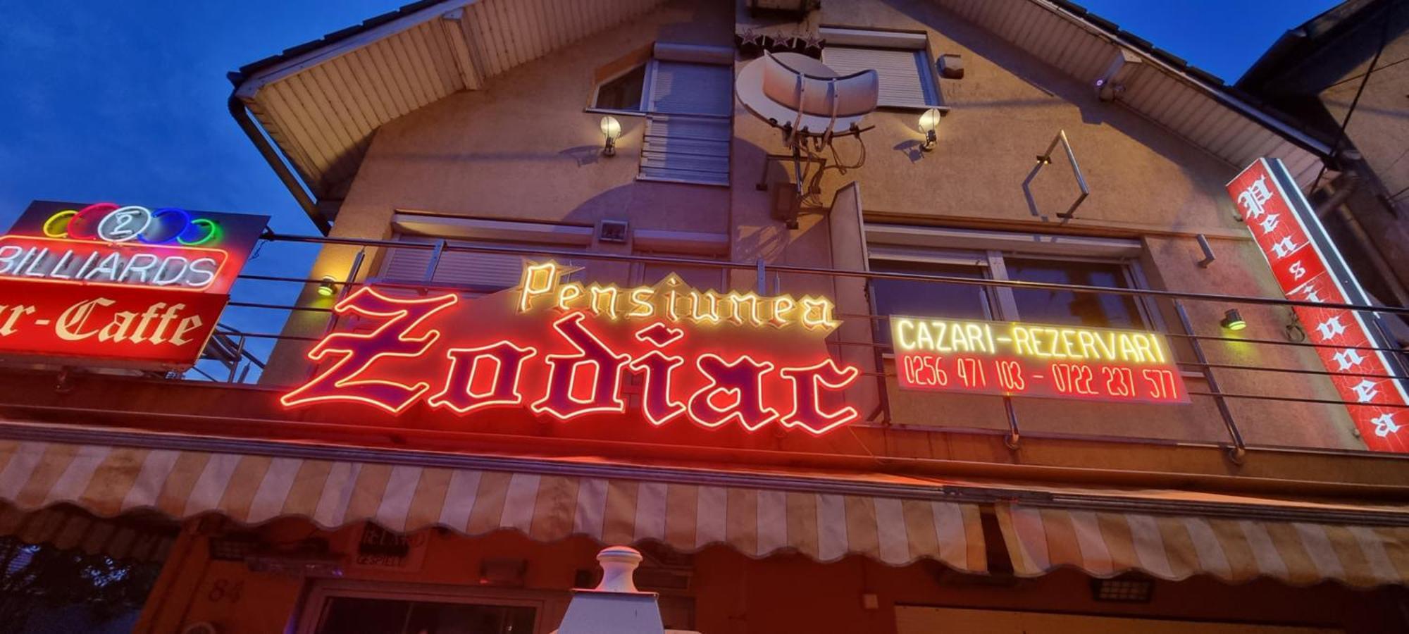 Pensiunea Zodiac Timisoara Exterior photo